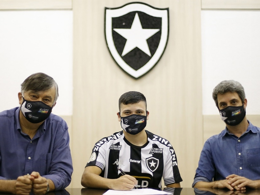 É do Botafogo