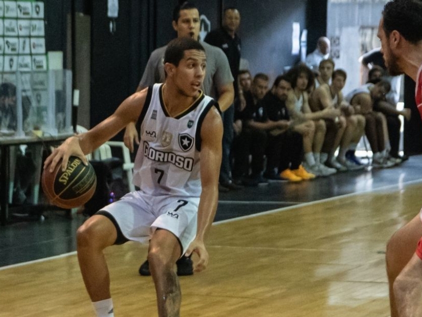 Botafogo 72 x 82 Osasco