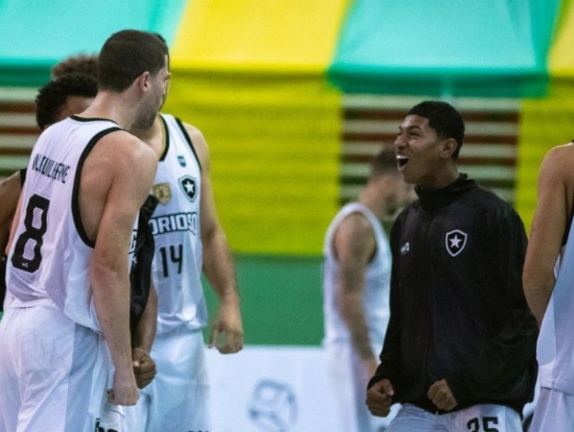 Botafogo 73 x 72 Ponta Grossa 