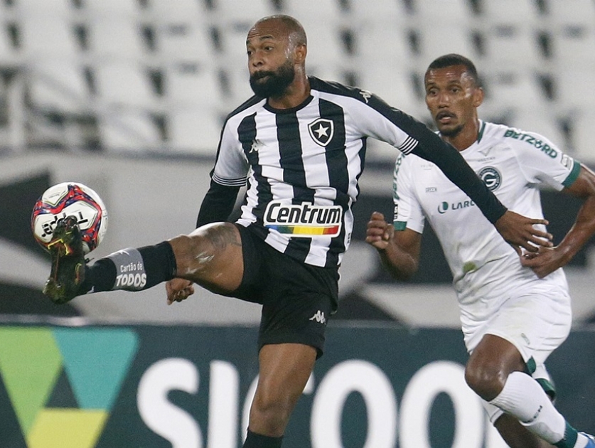 Botafogo 0 x 2 Goiás
