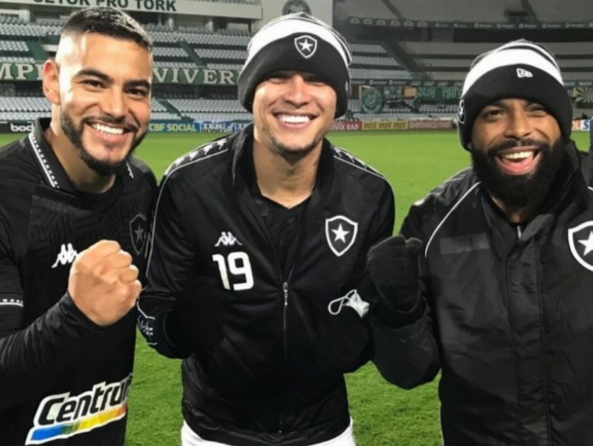 Coritiba 0 x 1 Botafogo 