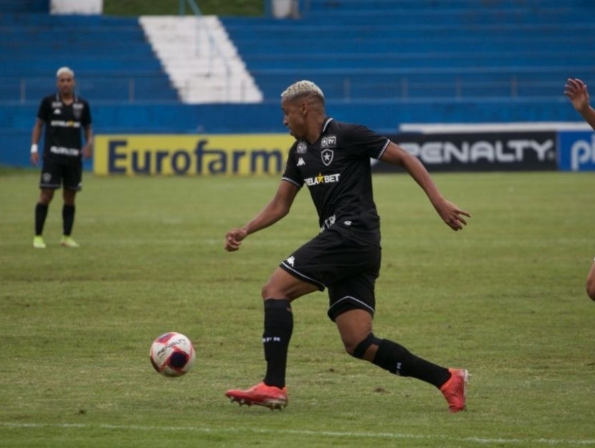 Estreitando a disputa