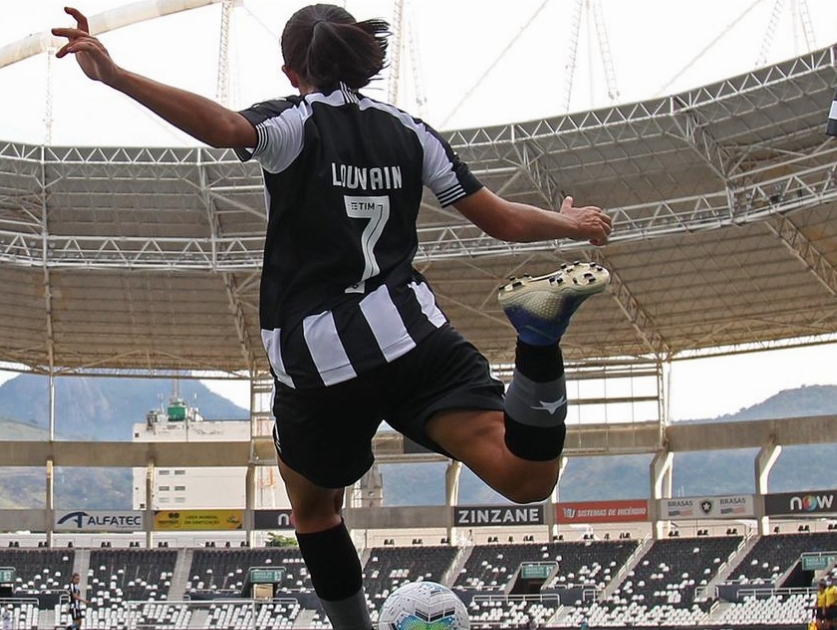 De volta aos gramados