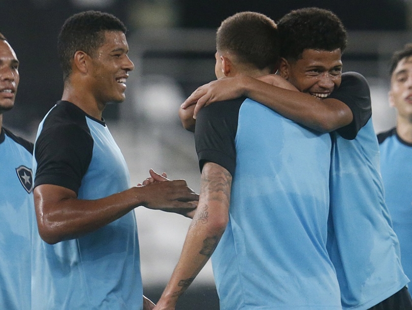 Ajustes antes da estreia