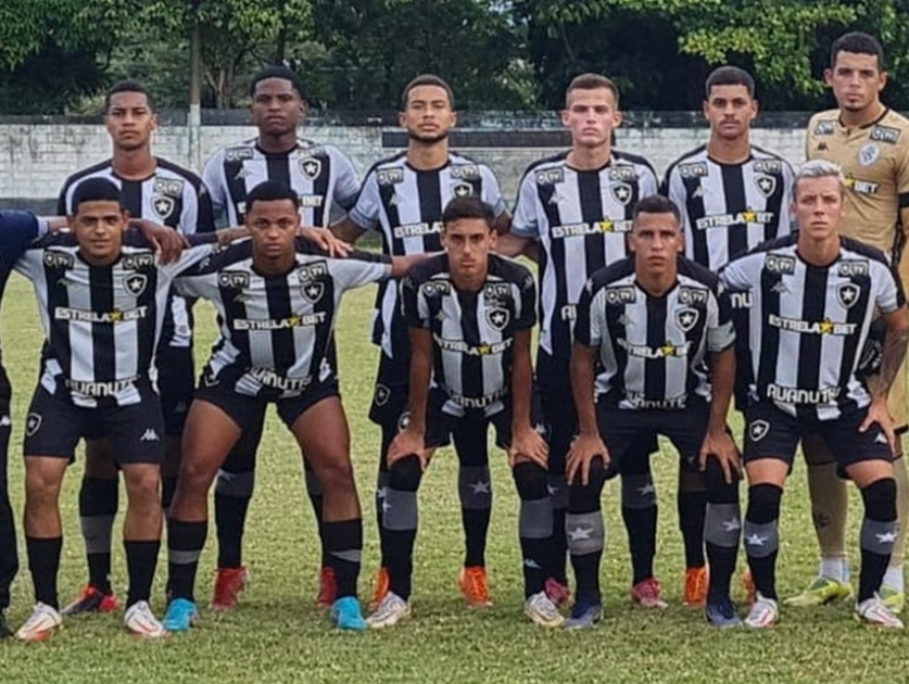 Três pontos fora de casa