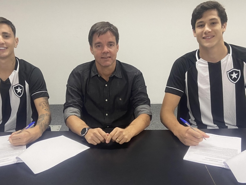 Atacantes Base Forte