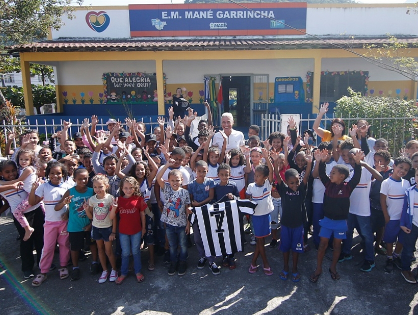 Por dentro da história