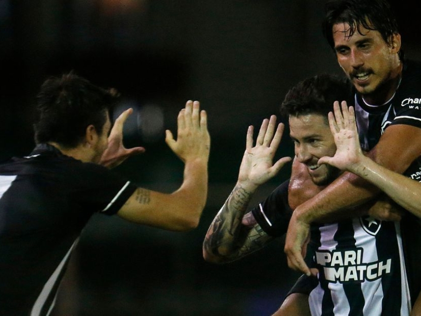 Botafogo 2 X 0 Madureira