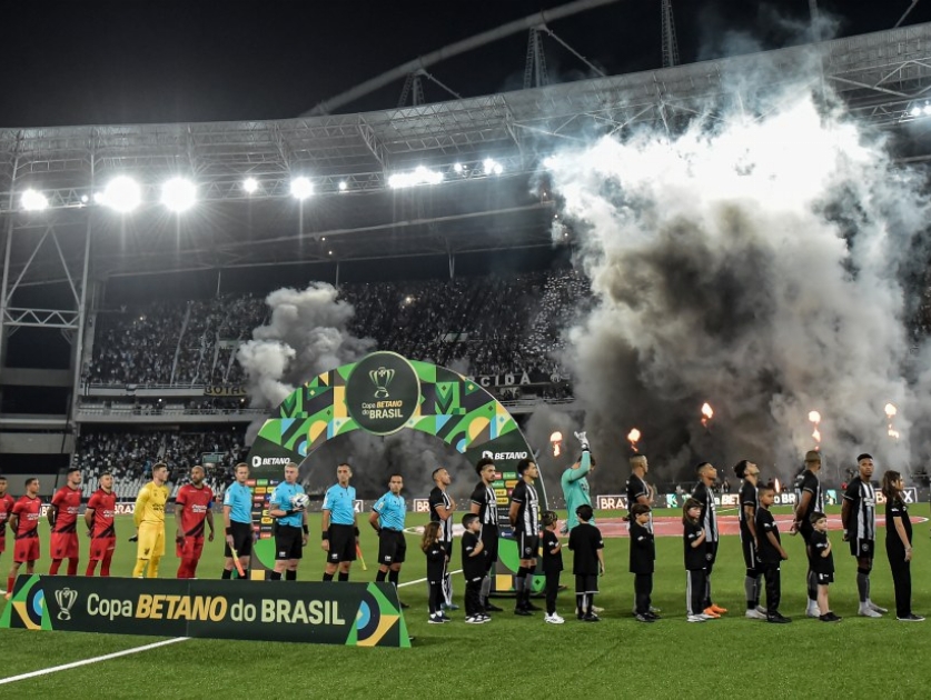Botafogo 1 (2) x (4) 0 Athletico-PR