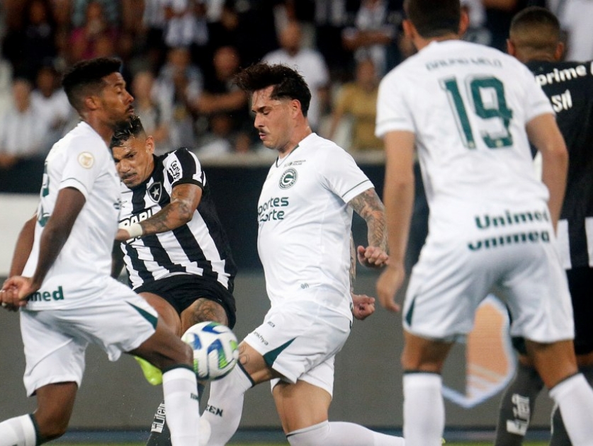 Botafogo 1 x 1 Goiás