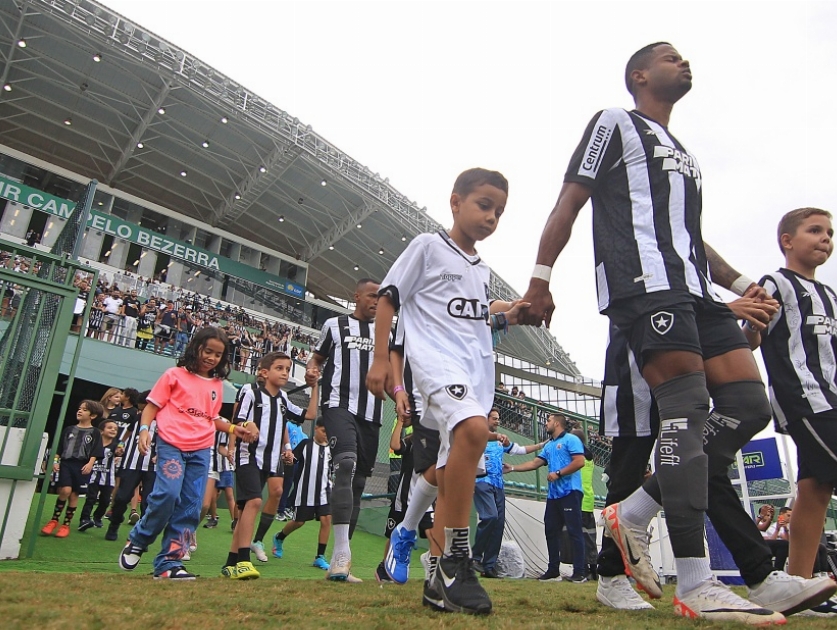 Botafogo 2 x 2 Nova Iguaçu