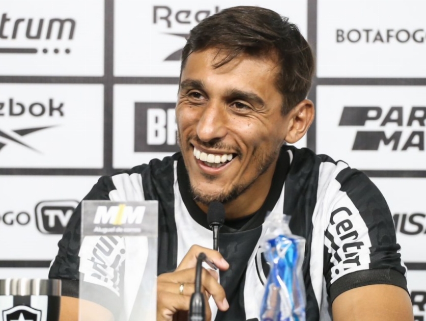 Bem-vindo, Damián Suárez