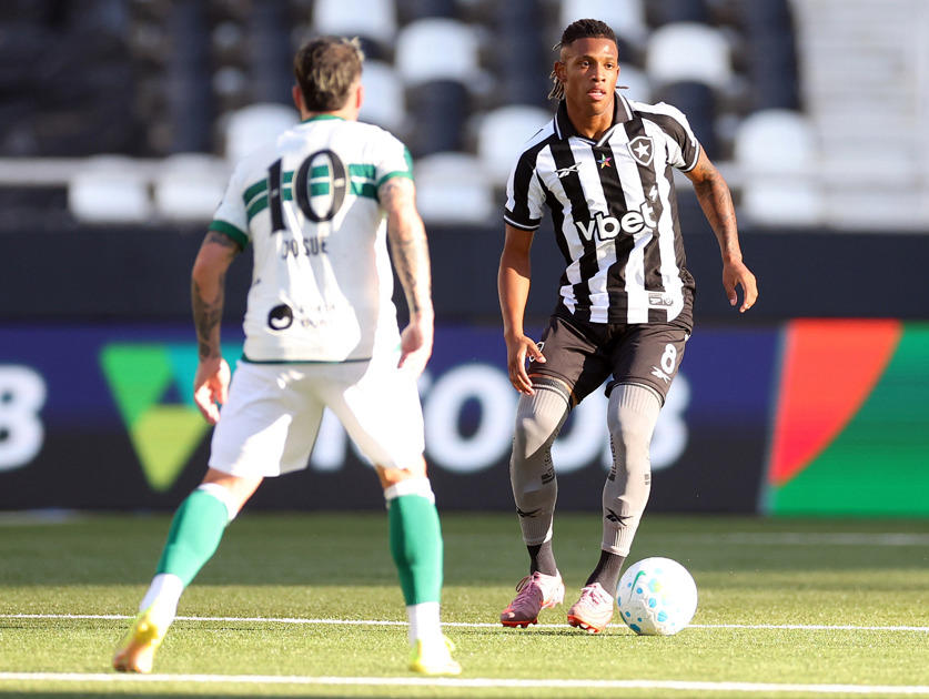 Botafogo 2 x 2 Coritiba
