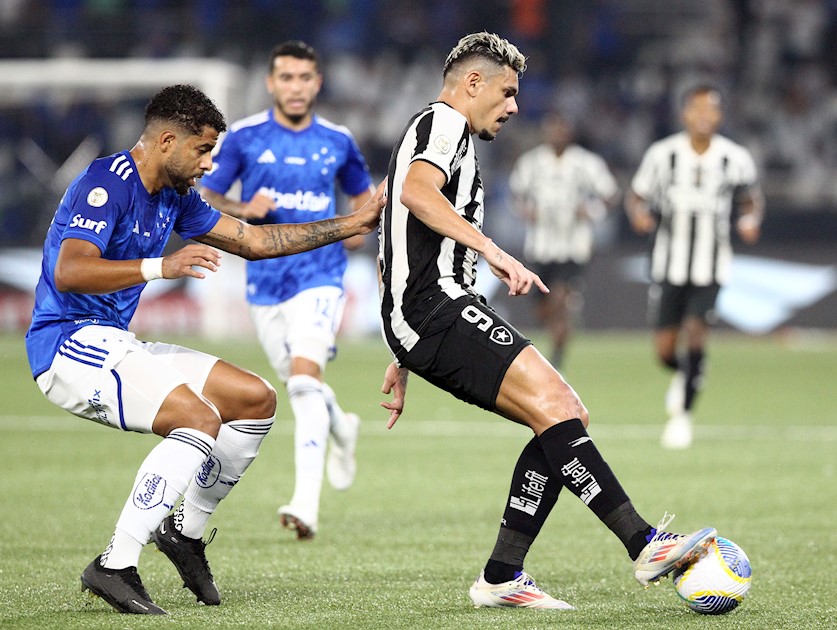 Botafogo 0 x 3 Cruzeiro