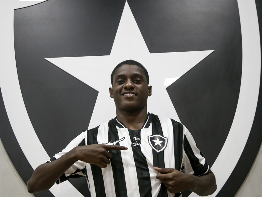 Felipe Januário até 2028