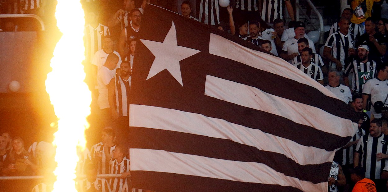 Bandeira do Botafogo (Vítor Silva/BFR)