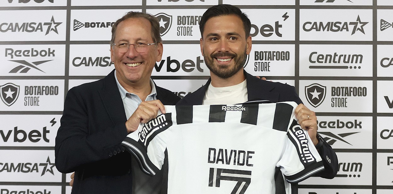 Davide Ancelotti apresentado no Botafogo