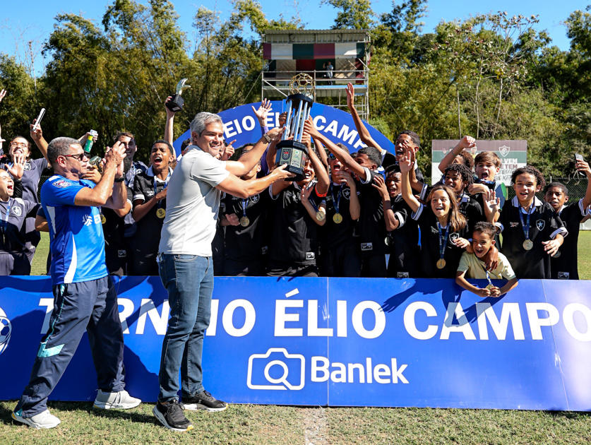 É CAMPEÃO!