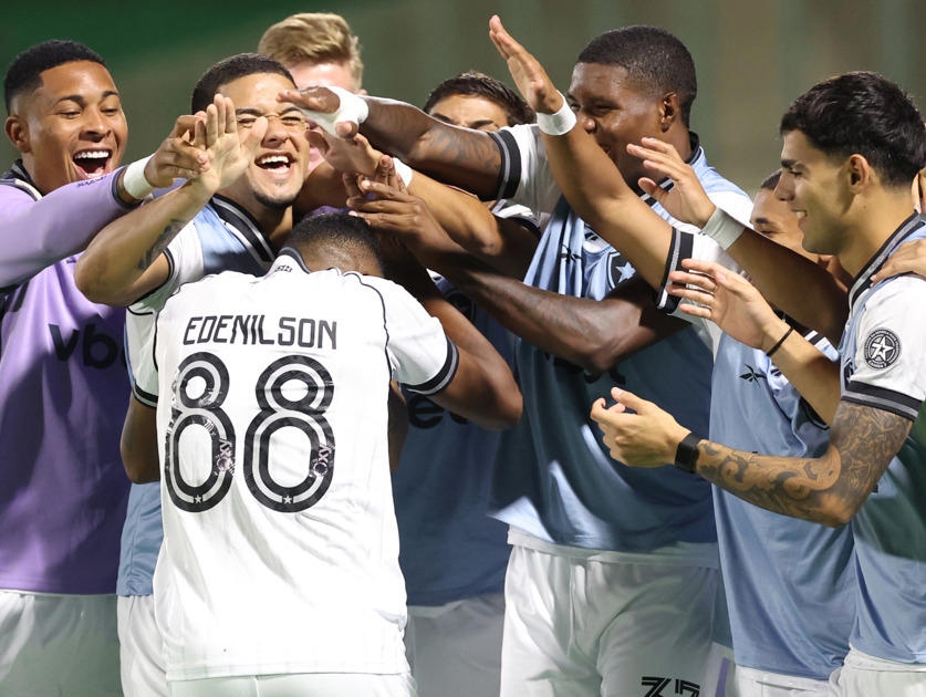 CHAPECOENSE 1 X 4 BOTAFOGO