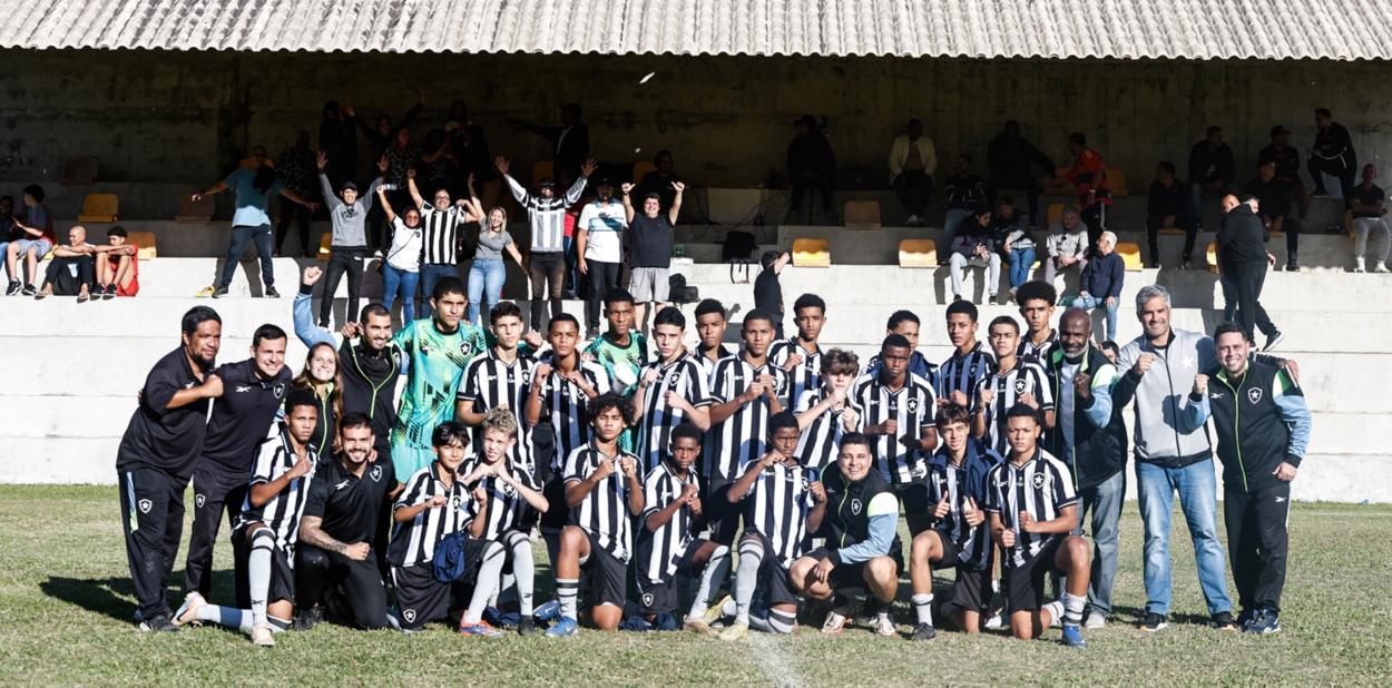 Crias na semifinal