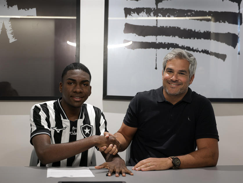 Contratos de formação