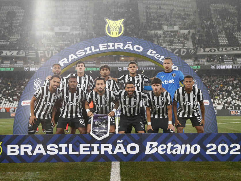 Botafogo 2 x 3 Athletico